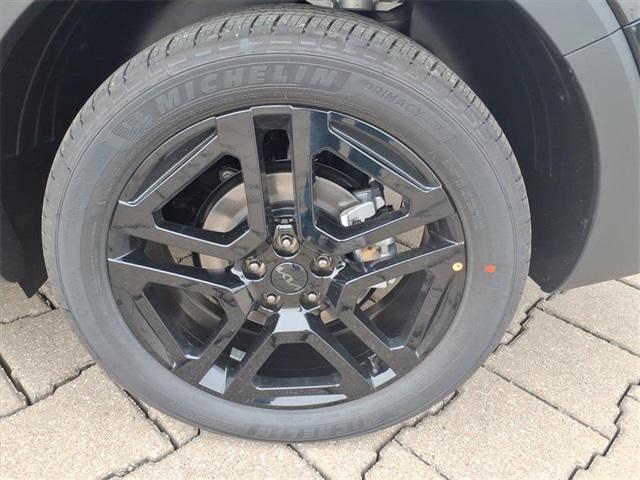 new 2025 Kia Telluride car, priced at $50,315
