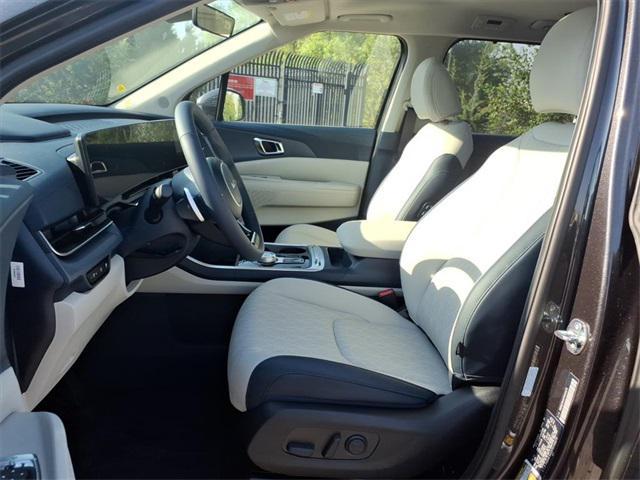 new 2026 Kia Carnival Hybrid car, priced at $48,065