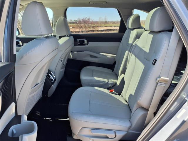 new 2025 Kia Sorento car, priced at $41,340
