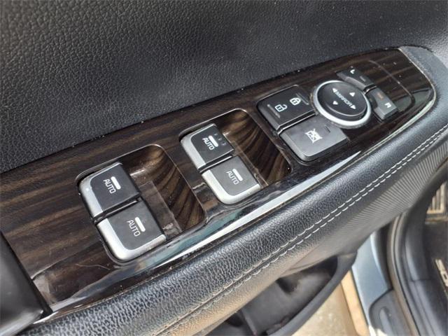 used 2020 Kia Sorento car, priced at $13,576