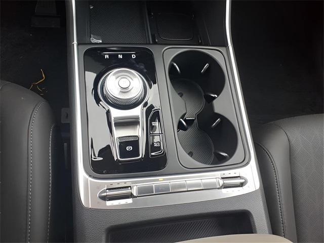 new 2026 Kia Carnival Hybrid car, priced at $48,985