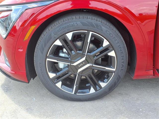 new 2025 Kia EV6 car, priced at $62,080