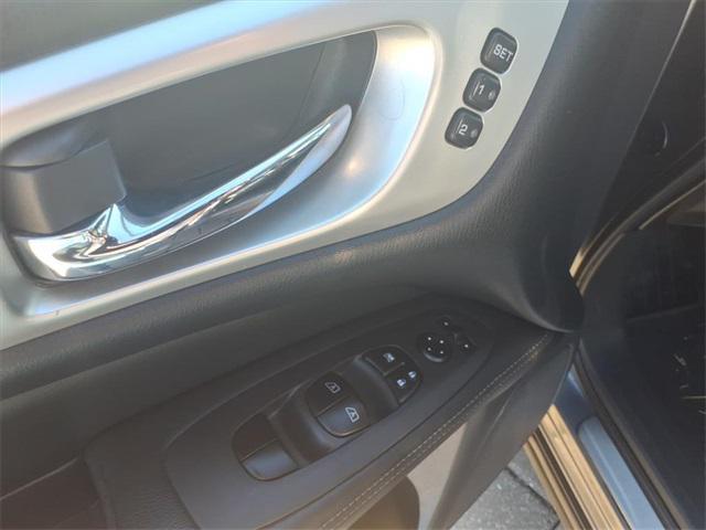 used 2017 Nissan Pathfinder car, priced at $13,833