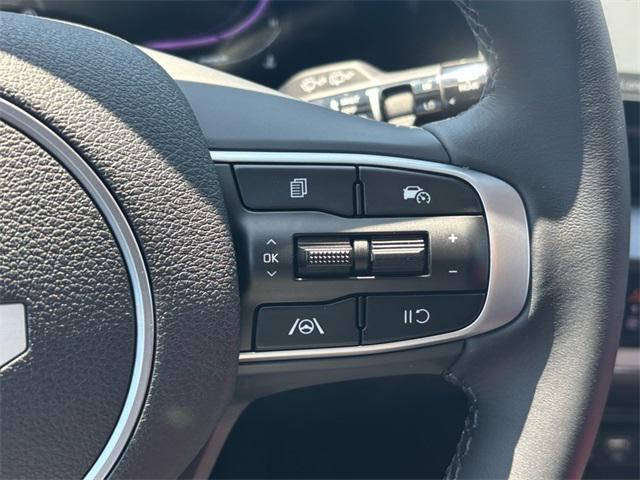 new 2025 Kia Sportage car, priced at $32,360