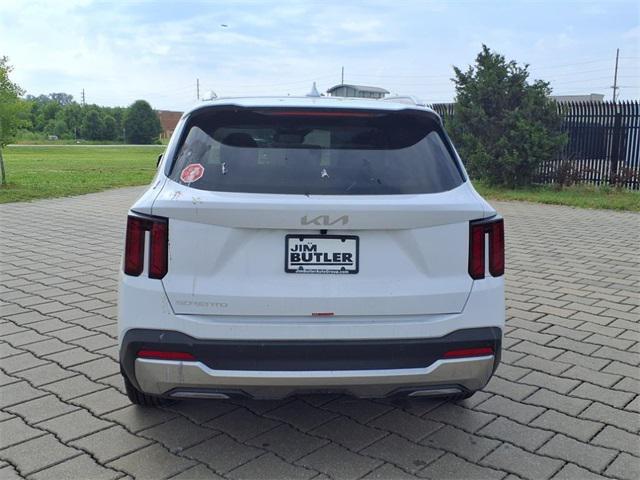 new 2025 Kia Sorento car, priced at $37,450