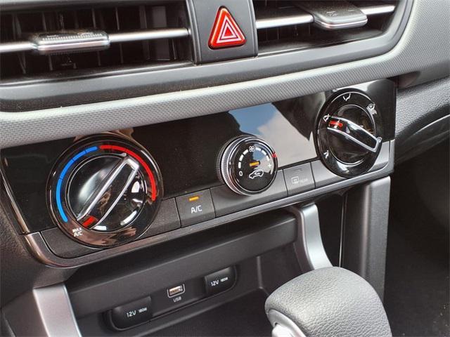 new 2025 Kia Seltos car, priced at $25,335