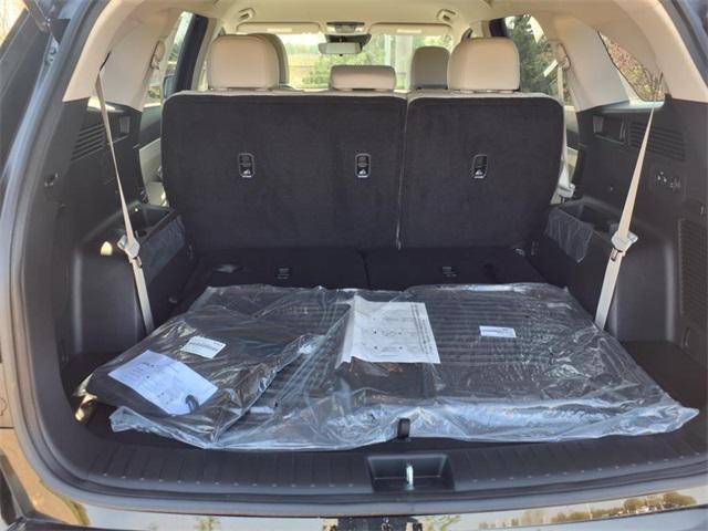 new 2025 Kia Sorento car, priced at $36,920