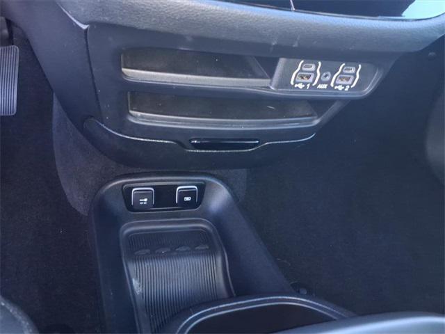 used 2021 Chrysler Pacifica Hybrid car, priced at $24,574