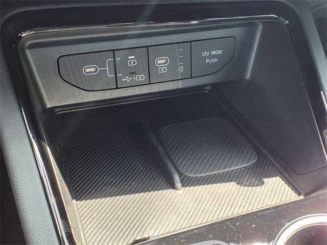 new 2026 Kia K5 car, priced at $39,270