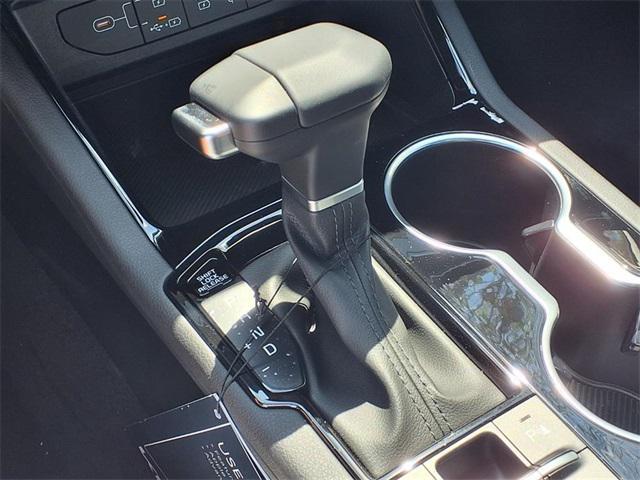 new 2026 Kia K5 car, priced at $31,820