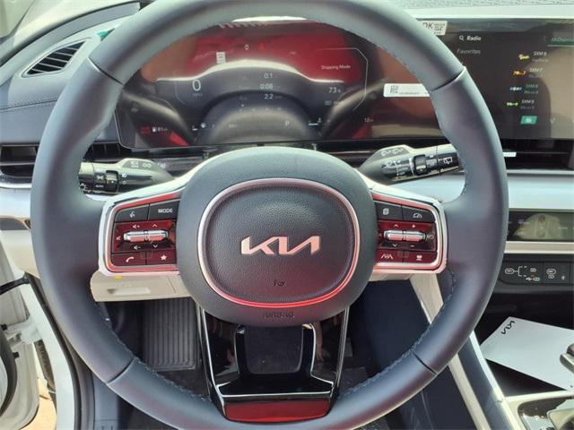 new 2025 Kia Carnival car, priced at $48,065
