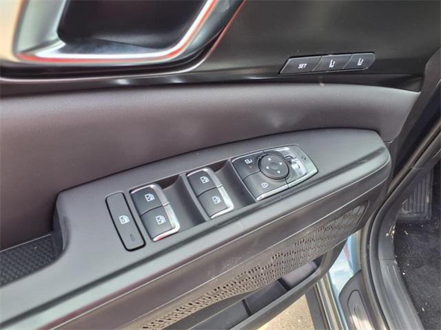 new 2025 Kia Carnival Hybrid car, priced at $54,540