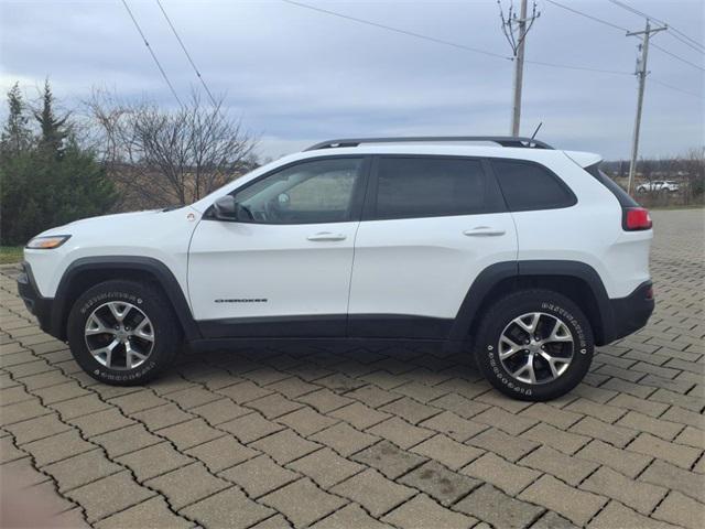 used 2014 Jeep Cherokee car, priced at $13,125