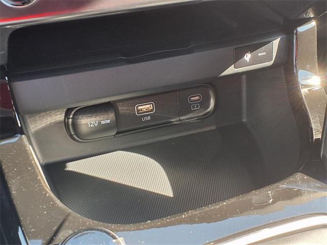 new 2026 Kia Seltos car, priced at $29,285