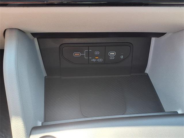 new 2026 Kia Sportage car, priced at $33,685