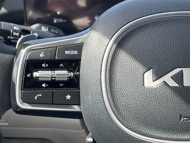 new 2025 Kia Sorento Hybrid car, priced at $46,500