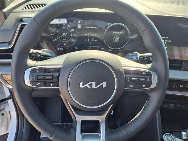 new 2025 Kia Sportage car, priced at $38,425