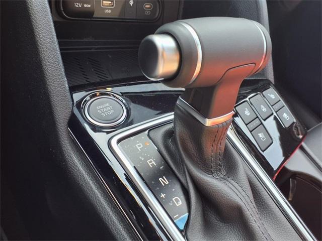 new 2025 Kia Sportage car, priced at $38,425