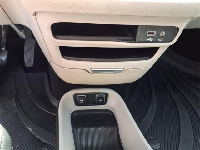 used 2020 Chrysler Pacifica car, priced at $16,975
