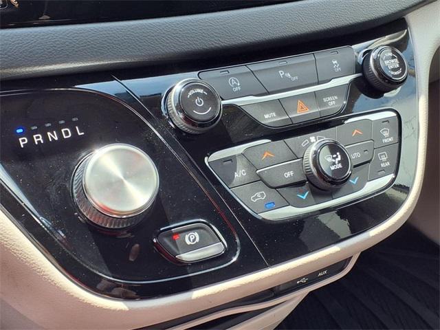 used 2020 Chrysler Pacifica car, priced at $16,975
