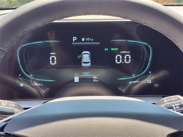 new 2025 Kia Niro car, priced at $30,935