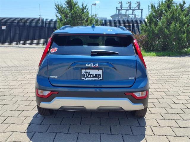 new 2025 Kia Niro car, priced at $30,935