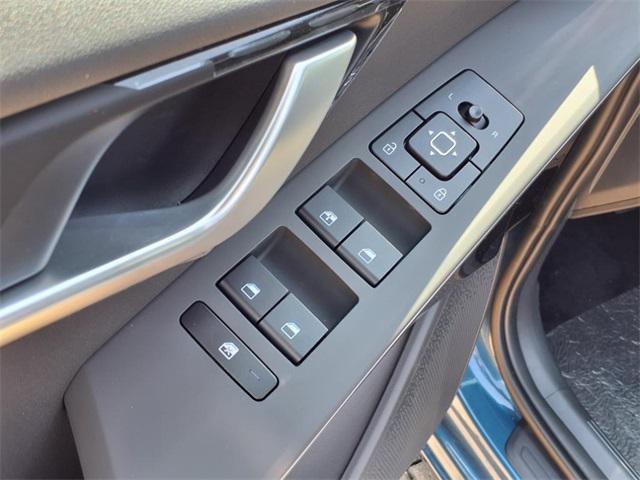 new 2025 Kia Niro car, priced at $30,935