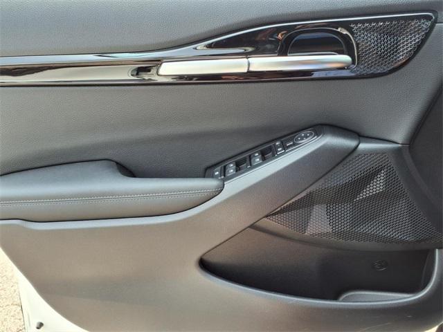new 2025 Kia Seltos car, priced at $27,880