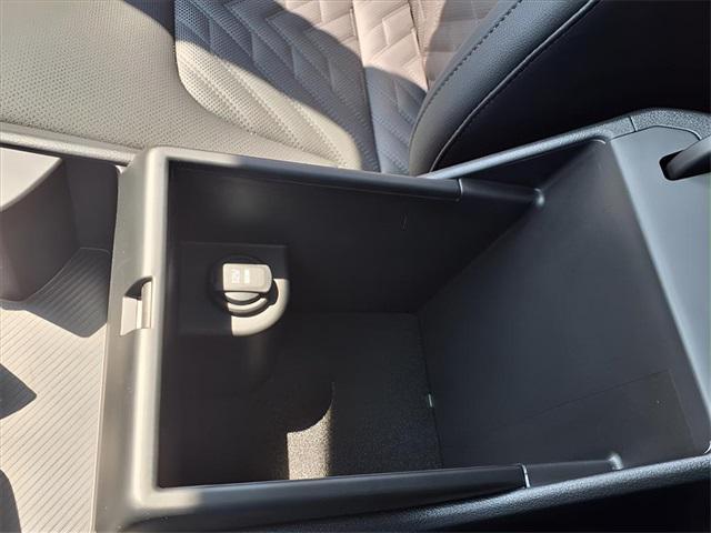 new 2026 Kia Sportage car, priced at $35,895