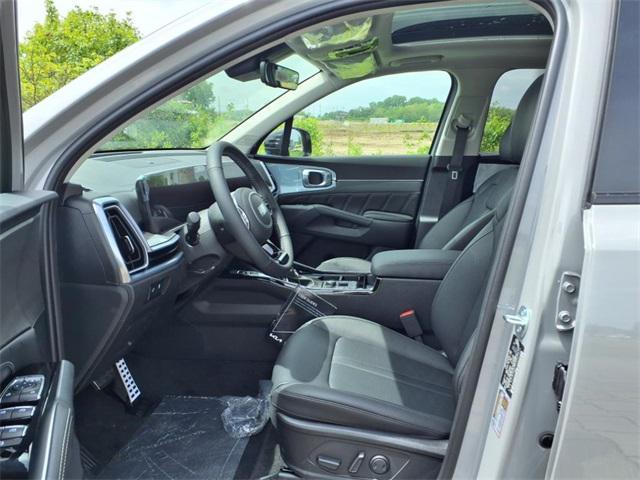 new 2025 Kia Sorento car, priced at $44,435
