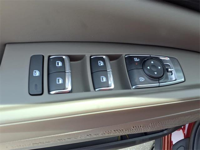 new 2025 Kia Carnival car, priced at $39,095