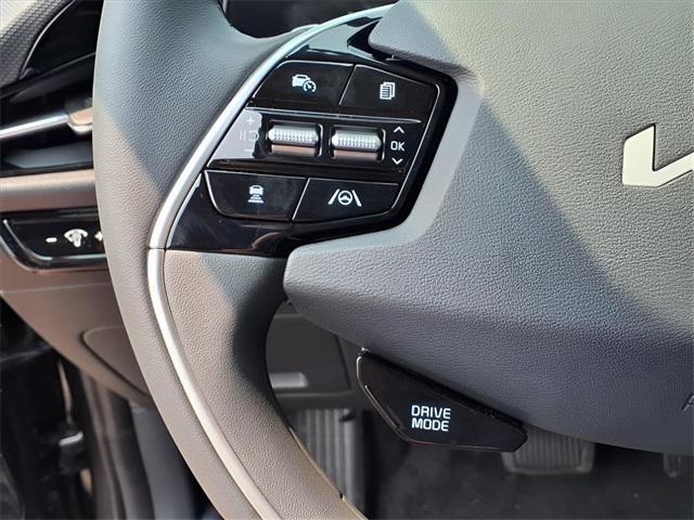 new 2025 Kia Niro car, priced at $31,265