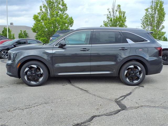 new 2025 Kia Sorento Hybrid car, priced at $42,120