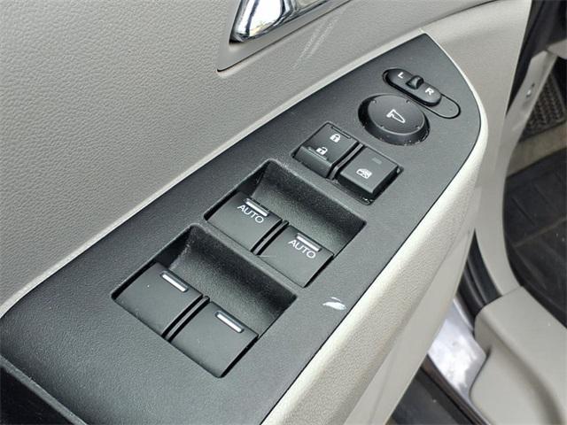 used 2016 Honda Odyssey car, priced at $11,407