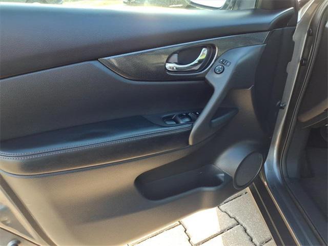 used 2016 Nissan Rogue car, priced at $9,241