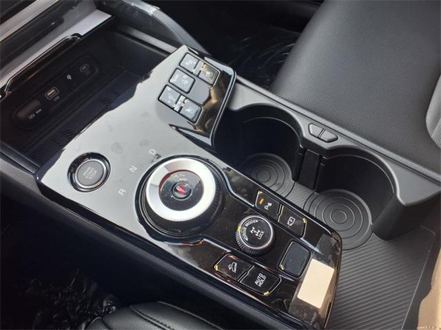 new 2025 Kia Sportage Hybrid car, priced at $38,890