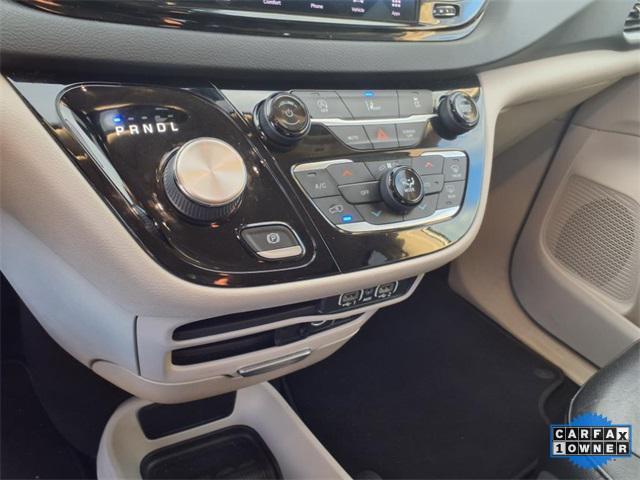 used 2022 Chrysler Pacifica car, priced at $21,754