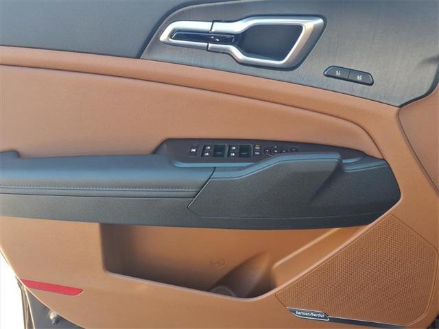 new 2026 Kia Sportage car, priced at $38,180