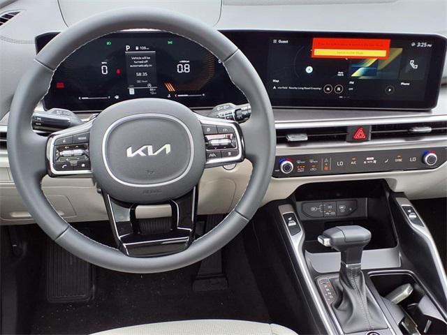 new 2025 Kia Sorento car, priced at $36,730