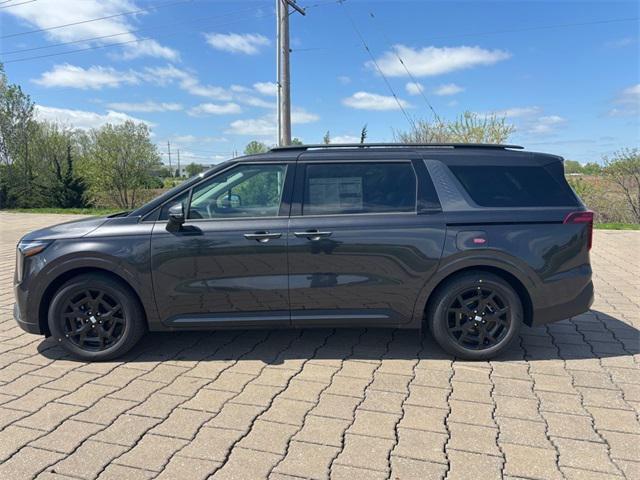 new 2025 Kia Carnival car