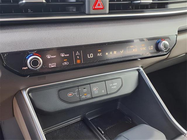 new 2026 Kia Carnival car, priced at $41,420