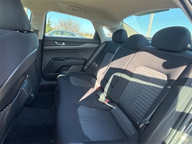 new 2025 Kia K5 car, priced at $27,385