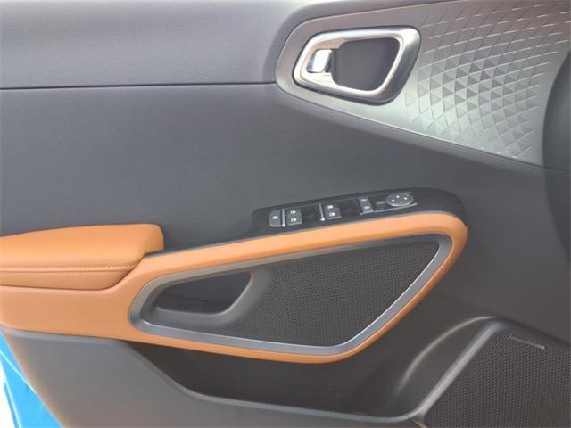 new 2025 Kia Soul car, priced at $27,495