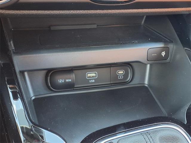 new 2025 Kia Soul car, priced at $27,495