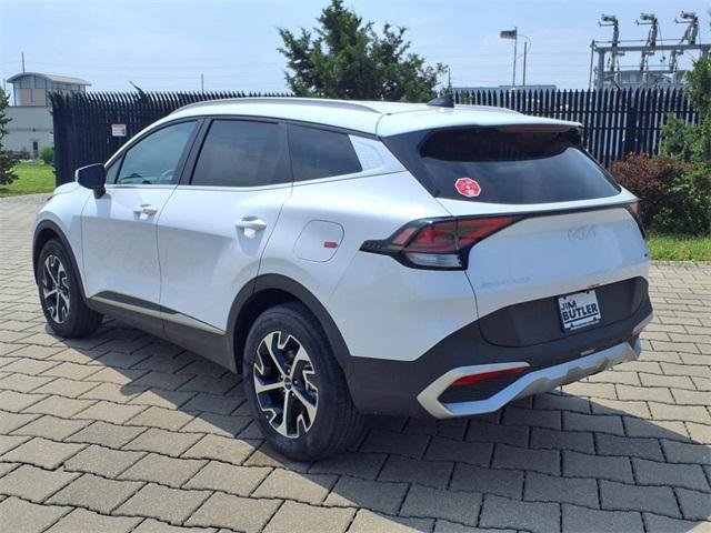 new 2025 Kia Sportage car, priced at $31,185