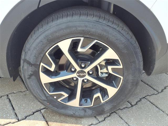 new 2025 Kia Sportage car, priced at $31,185