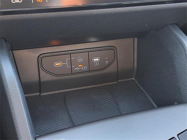 new 2026 Kia Sportage car, priced at $32,275