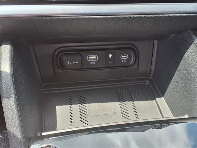 new 2025 Kia Sportage car, priced at $37,215
