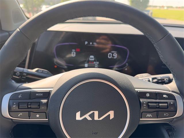 new 2025 Kia Sportage car, priced at $32,590