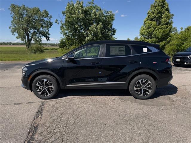 new 2025 Kia Sportage car, priced at $32,590